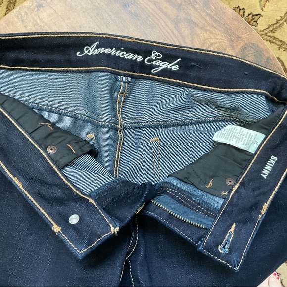 American Eagle Outfitters Women's Dark Blue Skinny Jeans - Picture 3 of 3